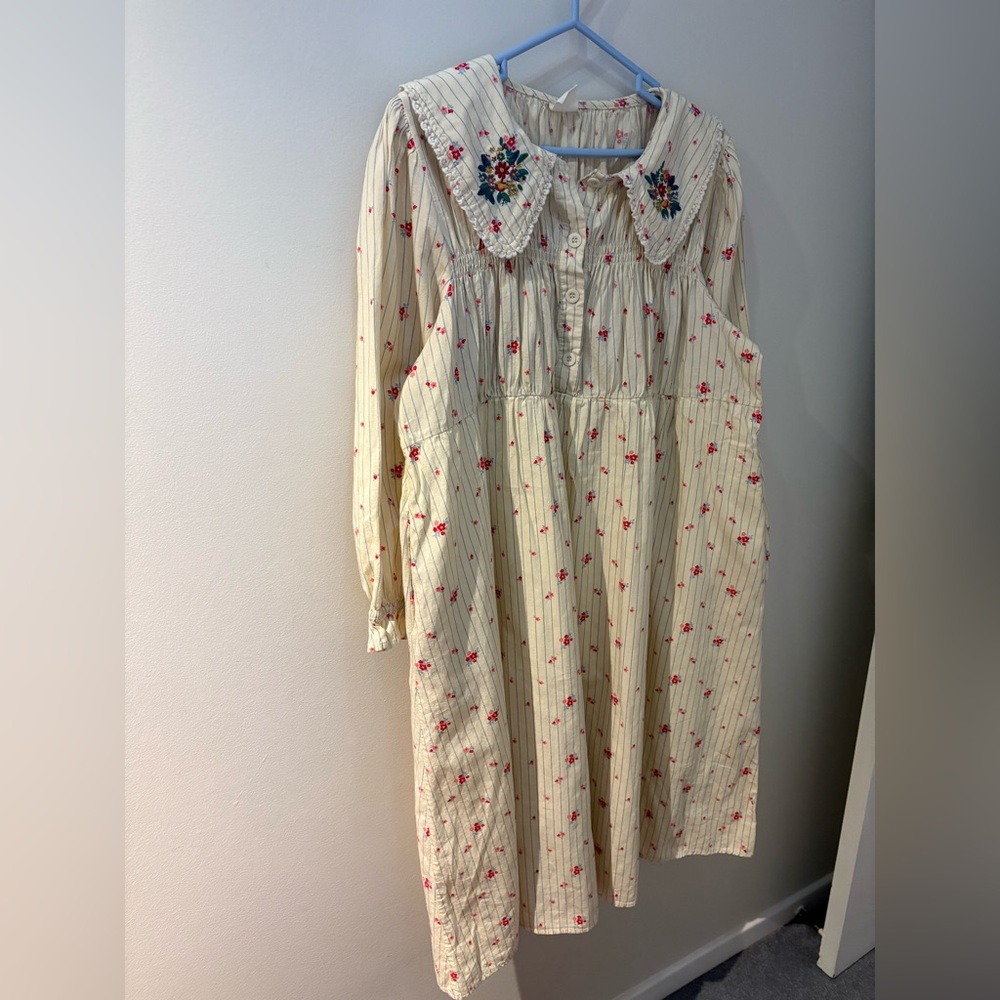 Floral Cream women’s Dress